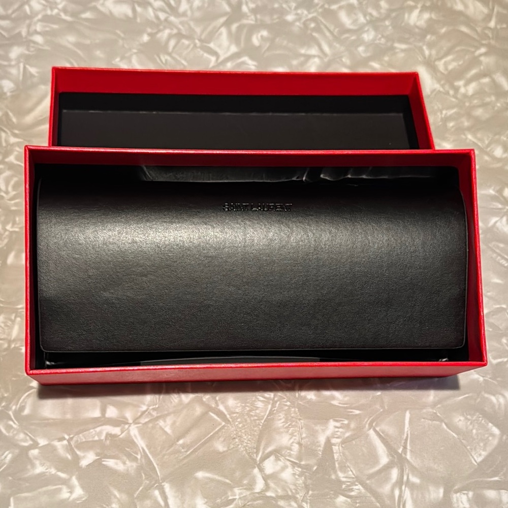 Saint Laurent glasses case New!